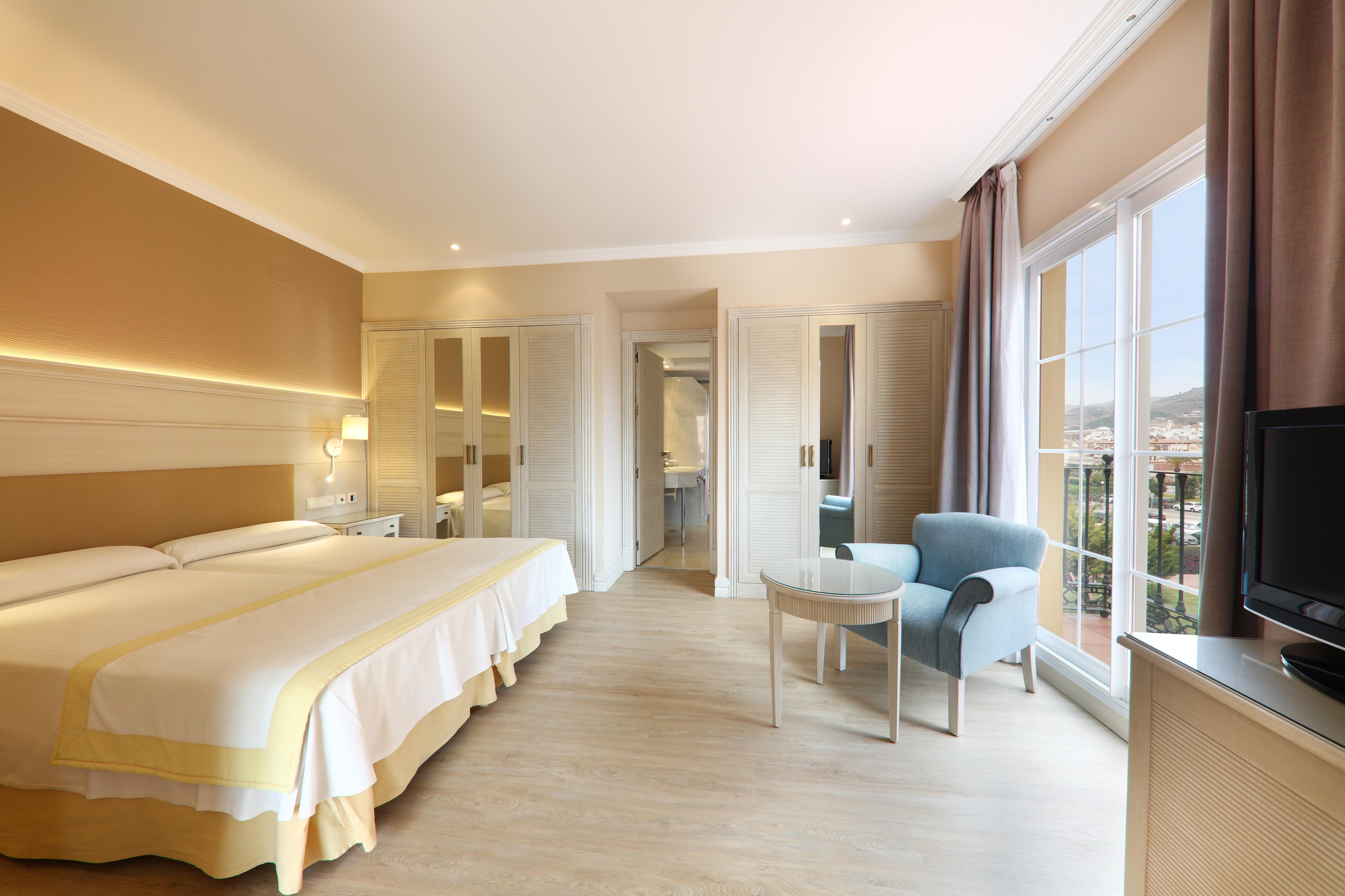 Hotel Iberostar Málaga Playa Torrox Esterno foto